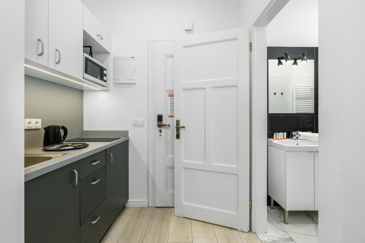 بوزنان Apartments City Center Saint Wojciech By Renters المظهر الخارجي الصورة