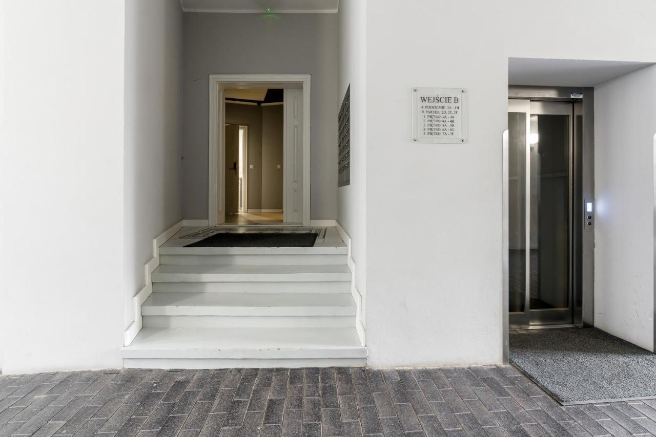 بوزنان Apartments City Center Saint Wojciech By Renters المظهر الخارجي الصورة