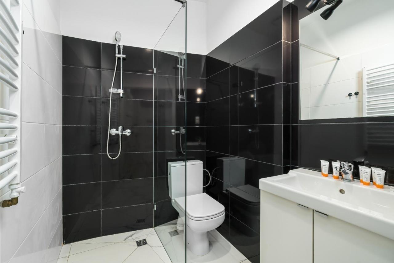 بوزنان Apartments City Center Saint Wojciech By Renters المظهر الخارجي الصورة