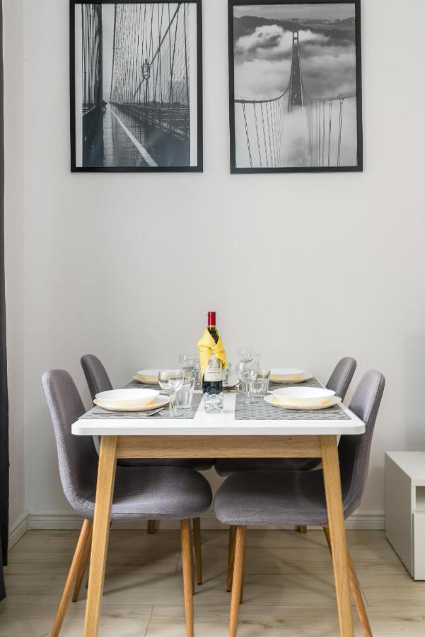 بوزنان Apartments City Center Saint Wojciech By Renters المظهر الخارجي الصورة